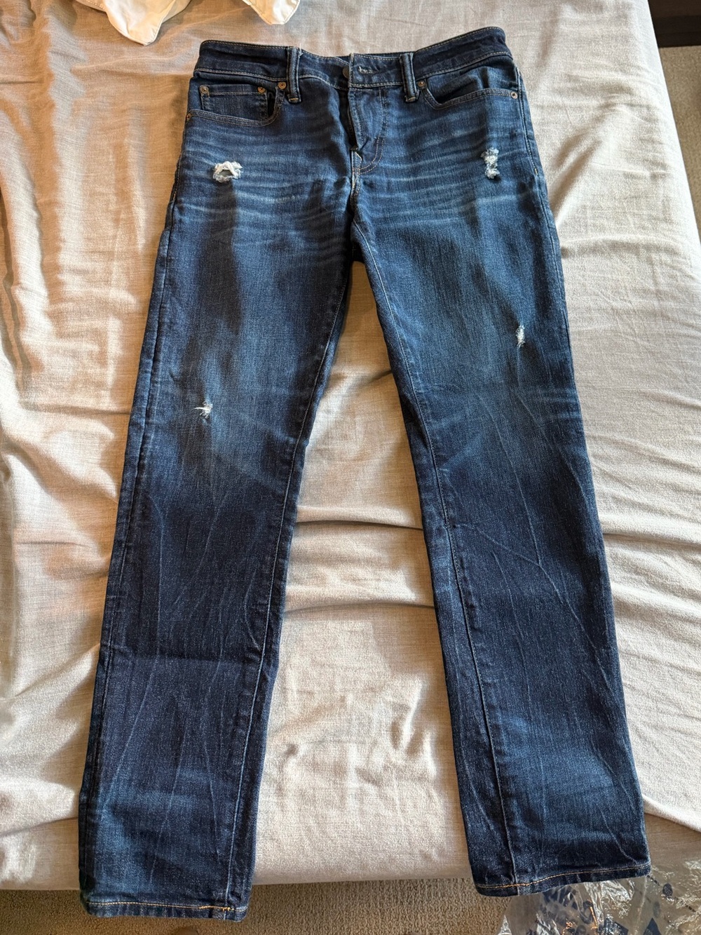 Dark Blue Men’s American Eagle Jeans